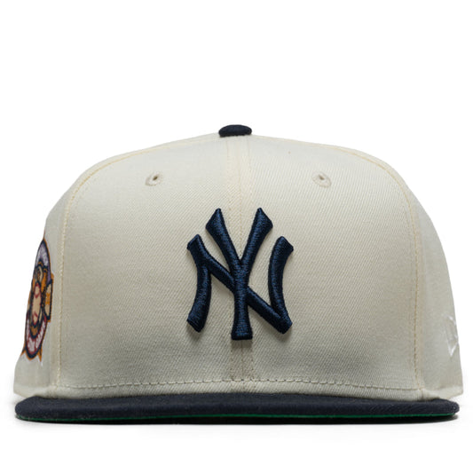 New Era x Politics New York Yankees 59FIFTY Fitted - Chrome/Navy